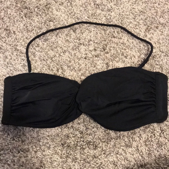 Victoria's Secret Other - VS Twist padded bandeau bikini top